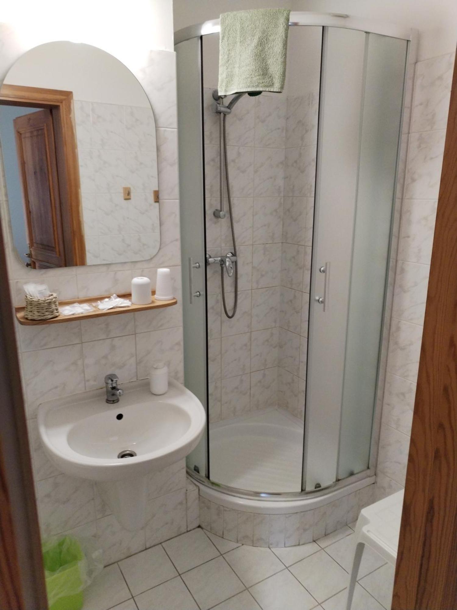 Hotel U Zvonu Kutna Hora Ngoại thất bức ảnh