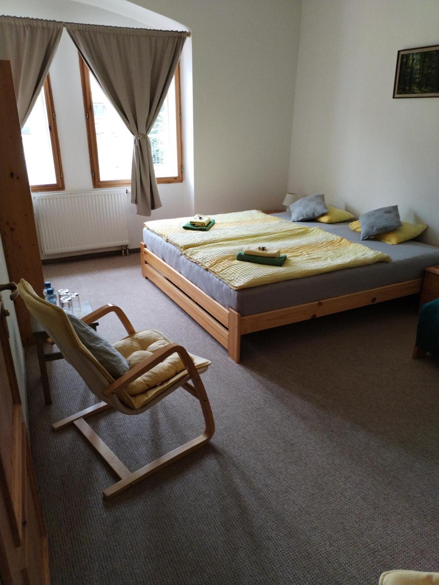 Hotel U Zvonu Kutna Hora Ngoại thất bức ảnh
